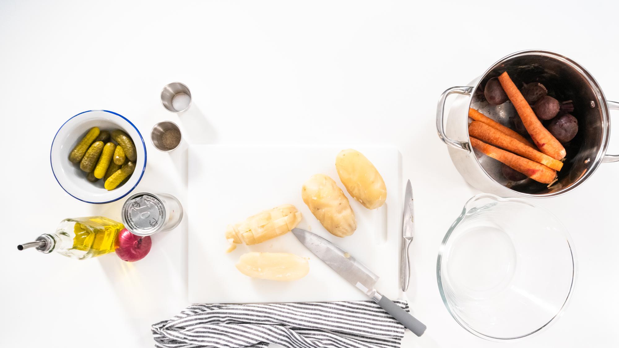 Set ingredienti per una ricetta tecnica